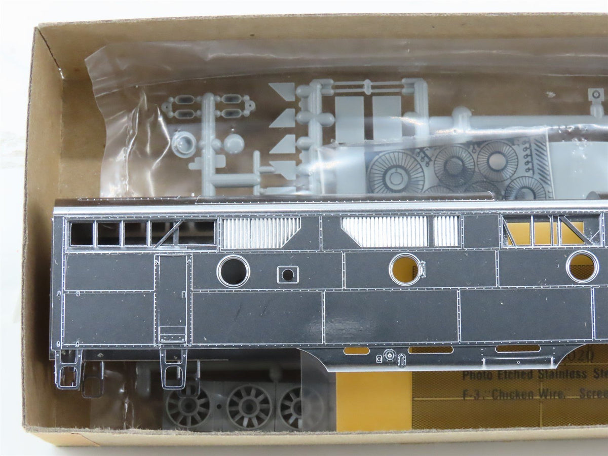 HO Scale Highliners 1006 Undecorated F-Series B Unit Diesel Locomotive Shell Kit