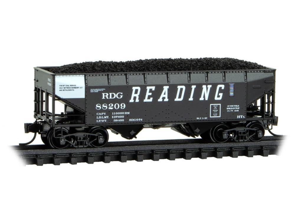 N Scale Micro-Trains MTL 05500630 RDG Reading 33&#39; 2-Bay Hopper #88209 w/ Load