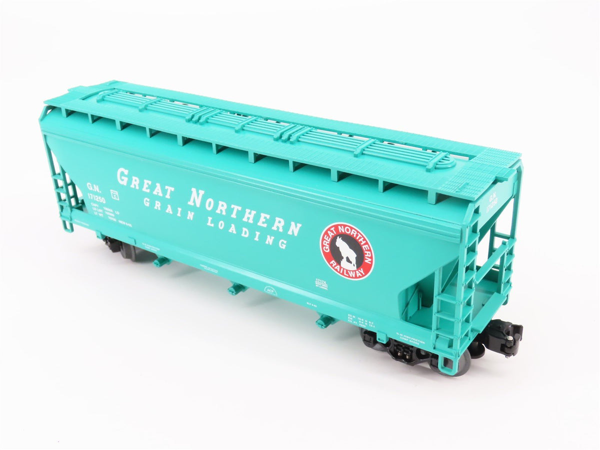 O Gauge 3-Rail Lionel #6-17174 GN Great Northern 3-Bay Covered Hopper #171250