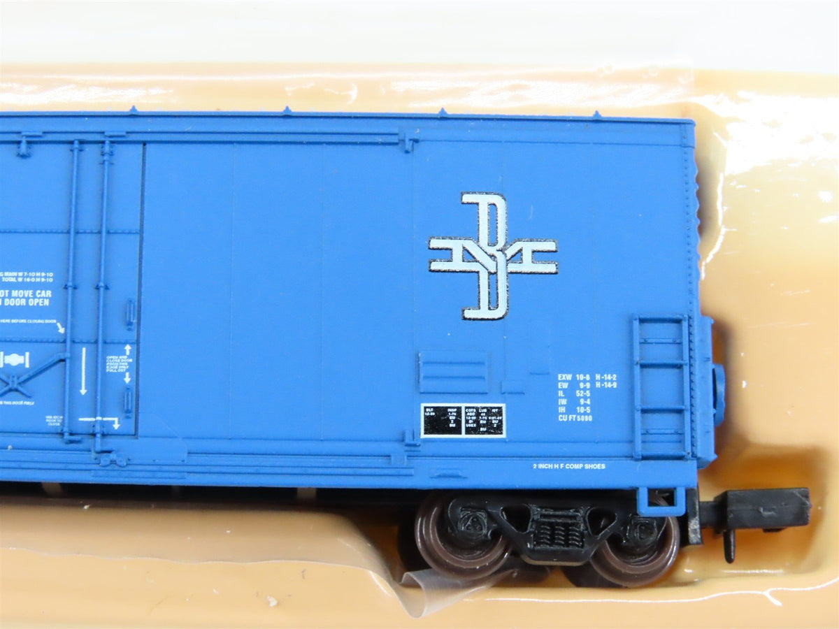 N Scale Atlas 31011 B&amp;M Boston &amp; Maine Evans 50&#39; Double Plug Door Box Car #105