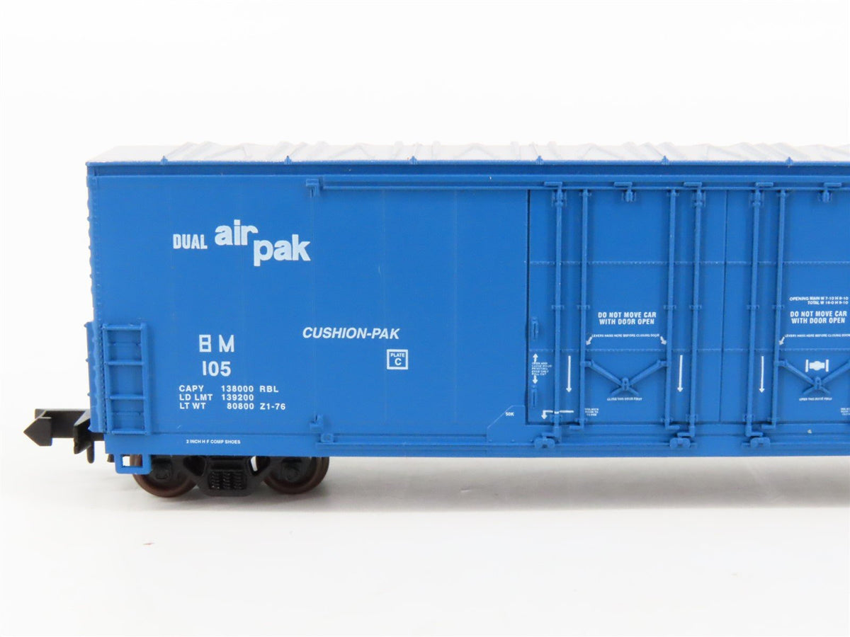 N Scale Atlas 31011 B&amp;M Boston &amp; Maine Evans 50&#39; Double Plug Door Box Car #105