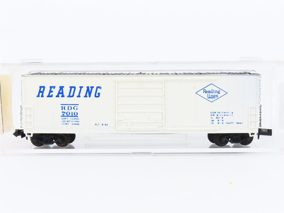 N Scale Bev-Bel 4483 RDG Reading Lines 50&#39; Plug Door Boxcar #7010