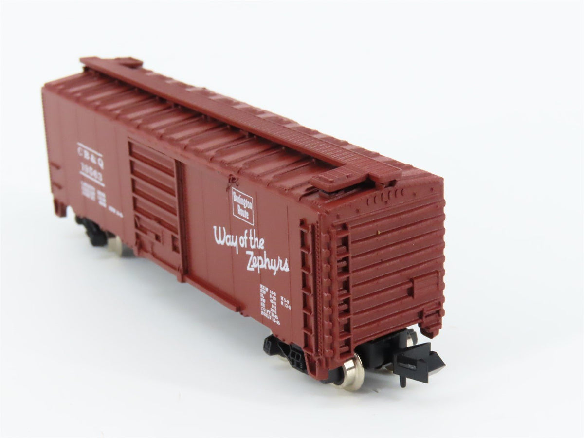 N Scale Atlas 3434 CBQ Burlington Route 40&#39; Standard Boxcar #19563