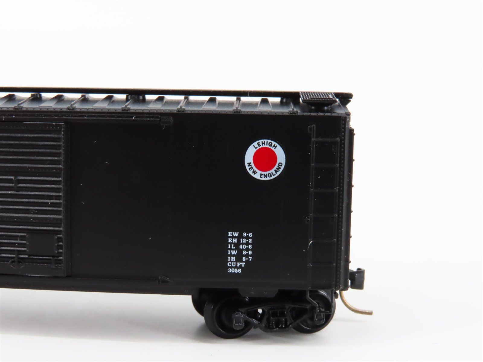 N Scale Kadee Micro-Trains MTL LNE Lehigh & New England 40' Box Car #8019