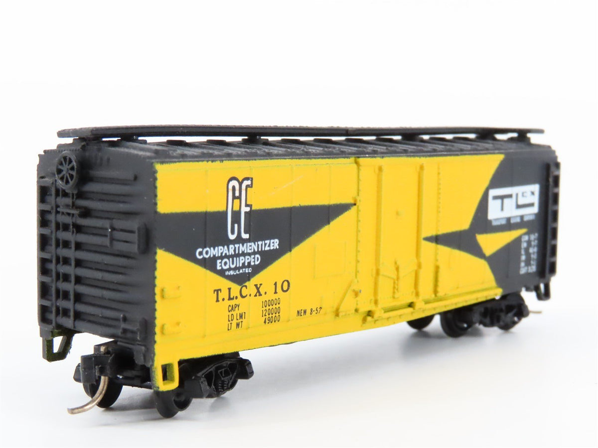N Scale Bachmann TLCX &quot;Compartmentizer Equipped&quot; 40&#39; Plug Door Box Car #10