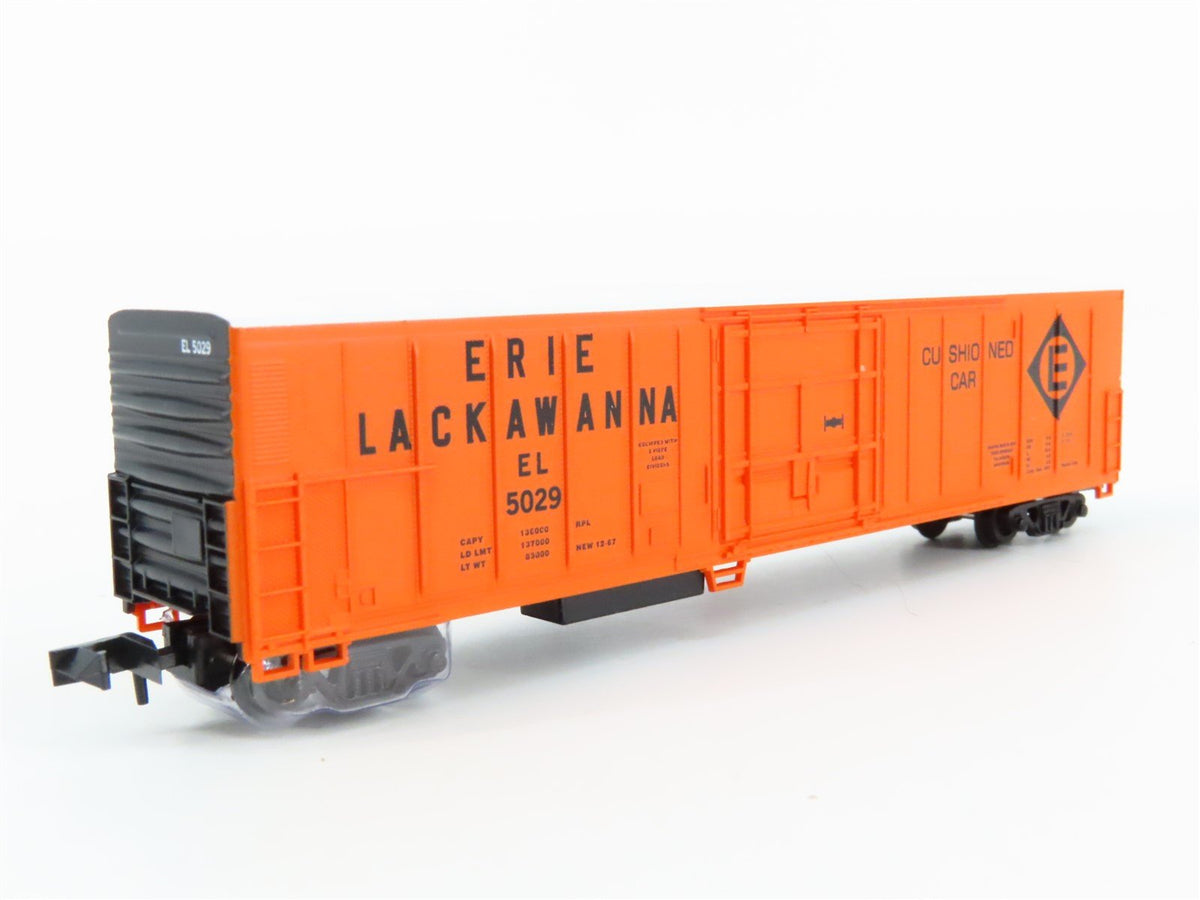 N Scale Roundhouse 84214 EL Erie Lackawanna 57&#39; Mech Reefer #5029