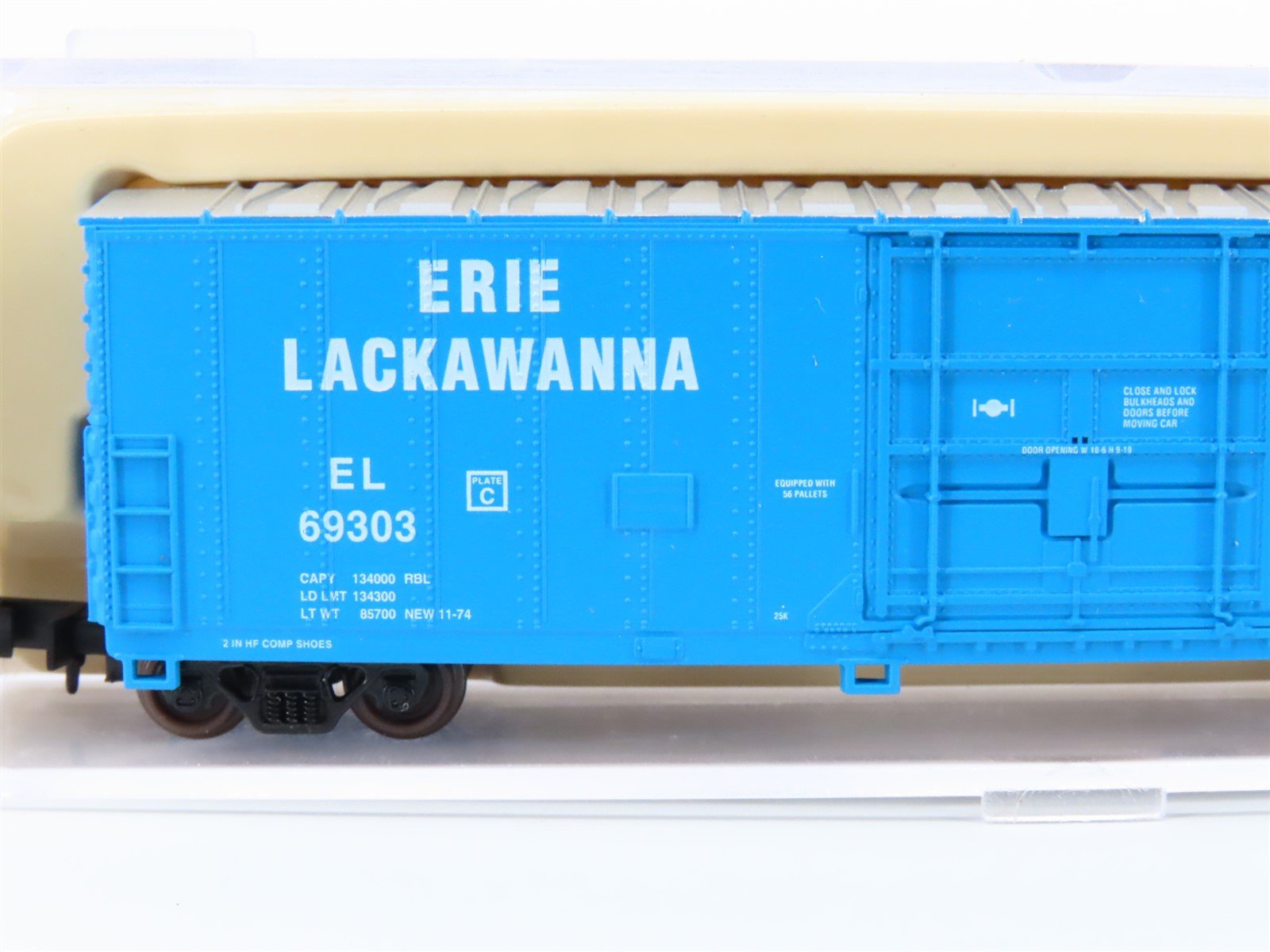 N Scale Atlas 33641 EL Erie Lackawanna 50' FGE Boxcar #69303