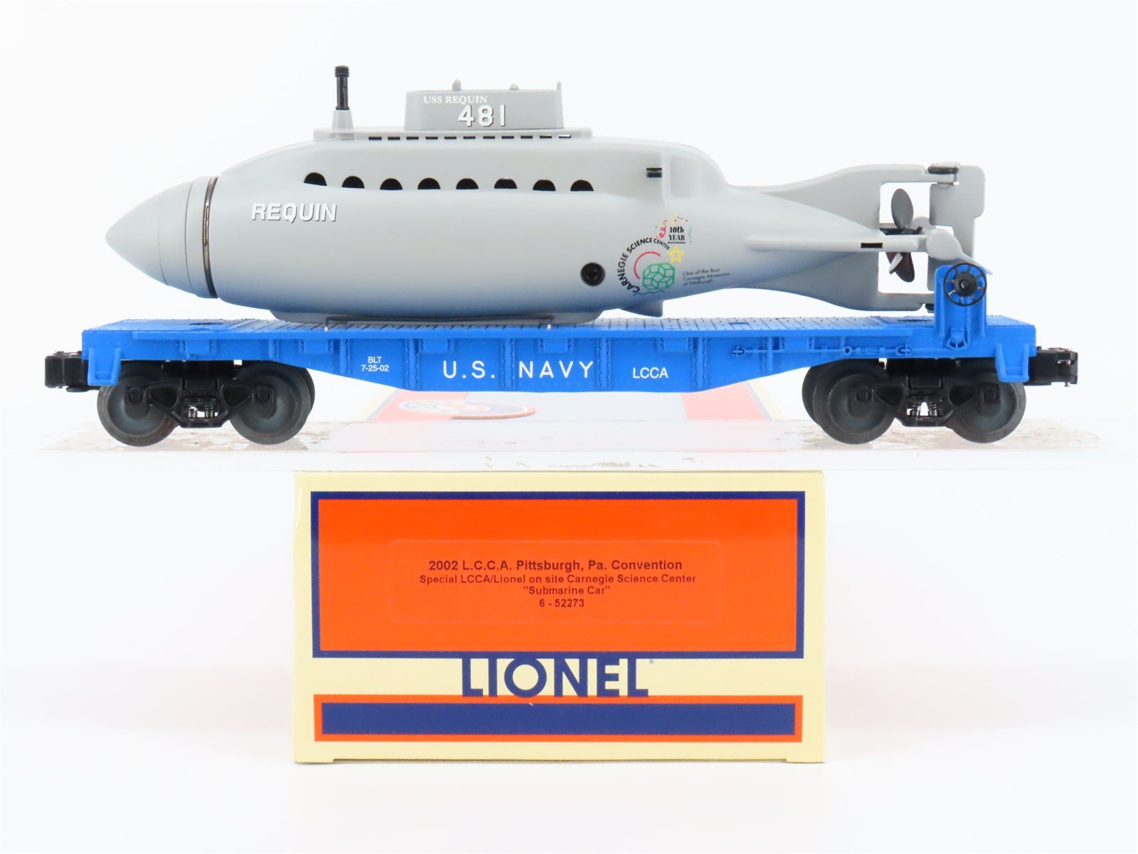 O Gauge 3-Rail Lionel 6-52273 LCCA 2002 US Navy Flat Car w/ USS Requin Submarine