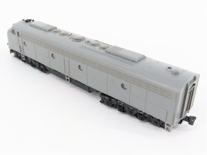 N Scale KATO 176-250 Undecorated E8/9A Diesel Locomotive No#