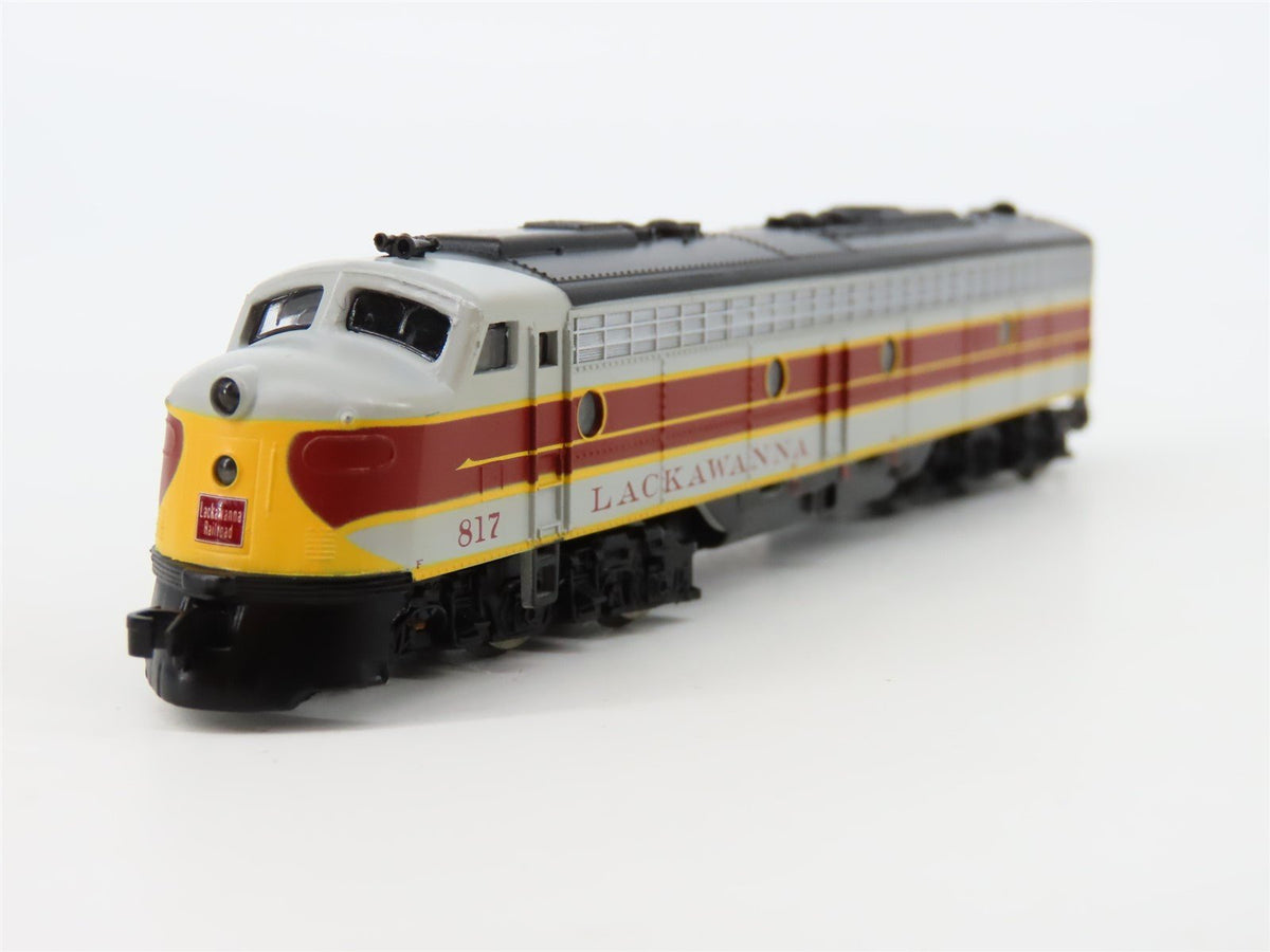 N Scale Life-Like 7185 DLW Delaware Lackawanna Western E8A Diesel Loco #817