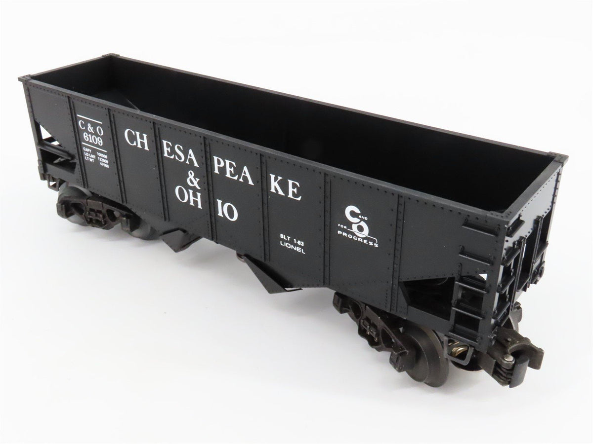 O Gauge 3-Rail Lionel #6-6109 C&amp;O &quot;For Progress&quot; Operating 2-Bay Open Hopper