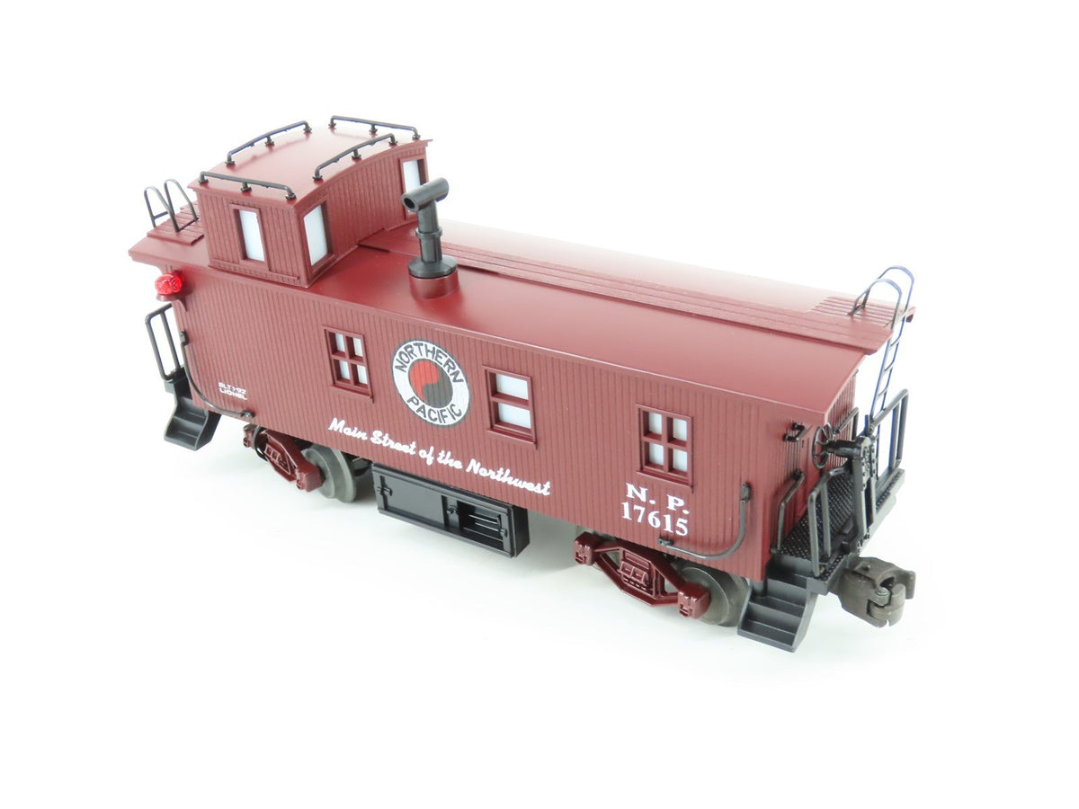 O Gauge 3-Rail Lionel #6-17615 NP Northern Pacific Caboose w/ Smoke &amp; Light