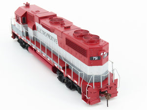 HO Scale Athearn 8009 EMD Electro-Motive EMD GP38-2 Diesel locmotive #751