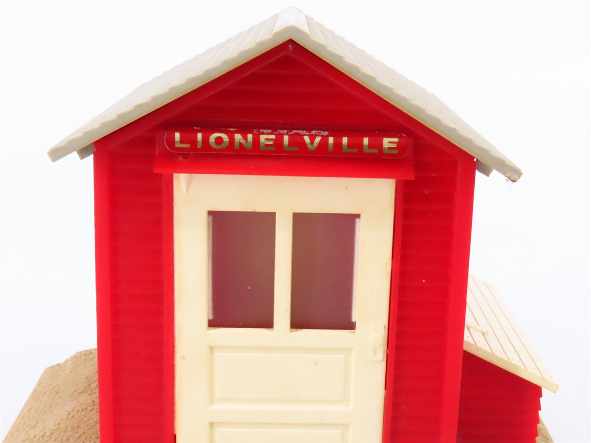 O 1/48 Scale Lionel &quot;Lionelville&quot; Diesel Horn Shed