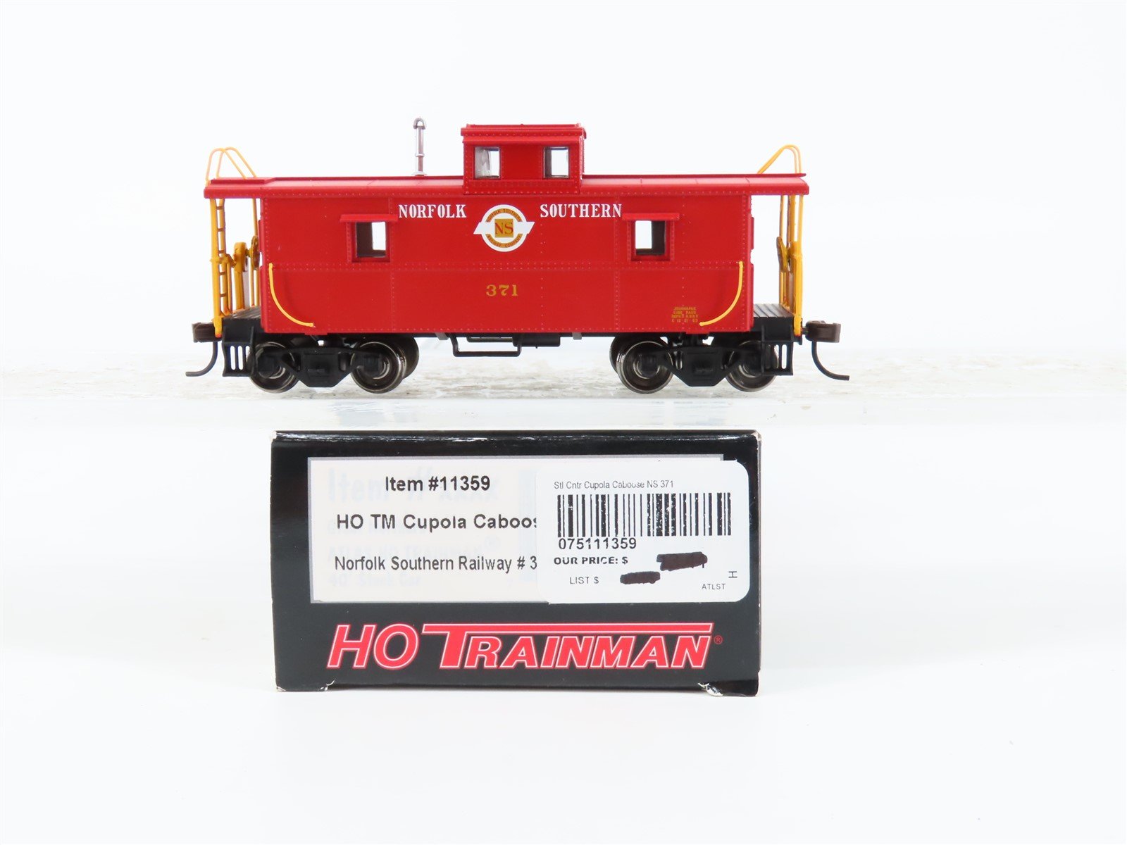 HO Scale Atlas Trainman #11359 NS Norfolk Southern Cupola Caboose #371