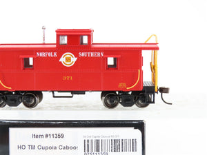 HO Scale Atlas Trainman #11359 NS Norfolk Southern Cupola Caboose #371