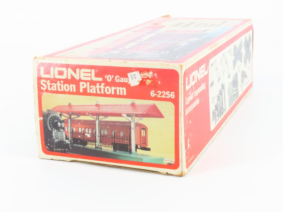 O 1/48 Scale Lionel 6-2256 Station Platform