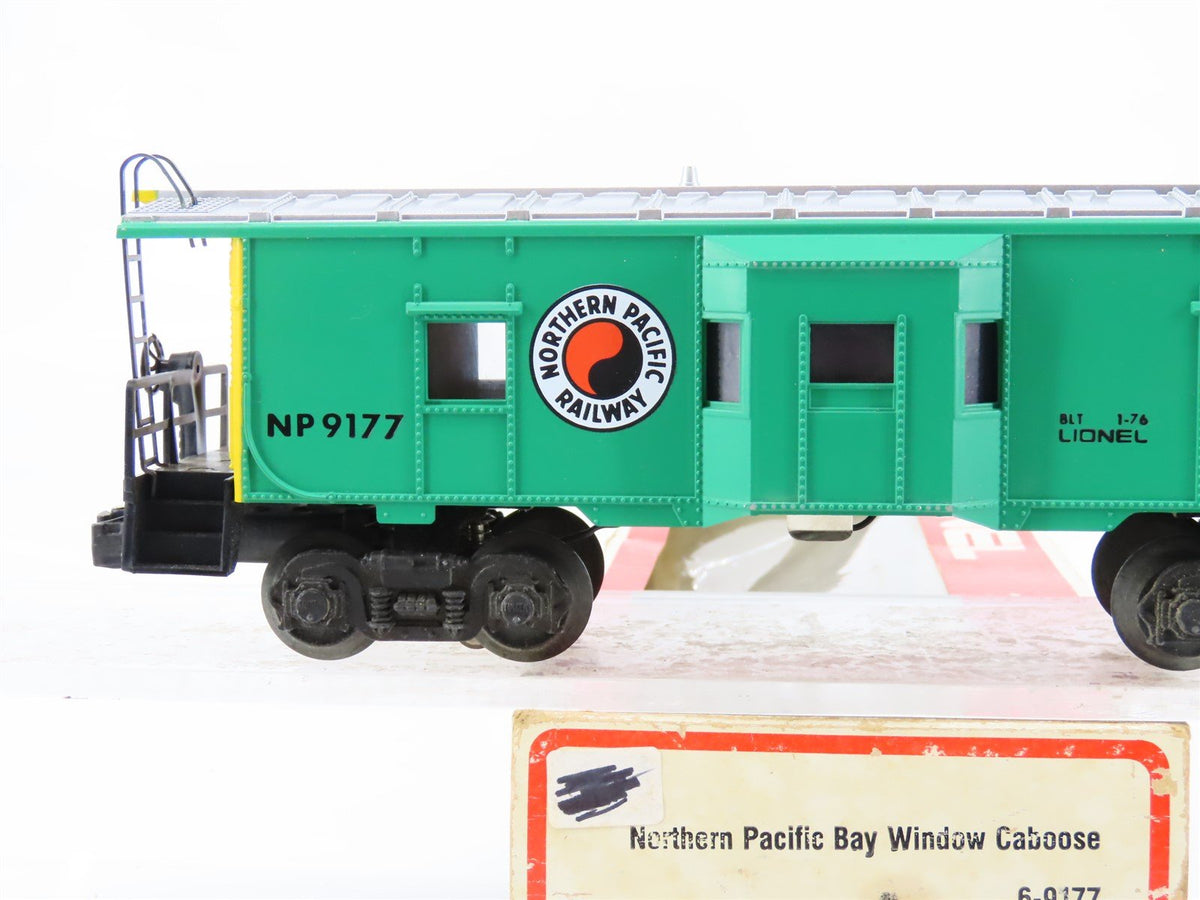 O Gauge 3-Rail Lionel 6-9177 NP Northern Pacific Bay Window Caboose #9177