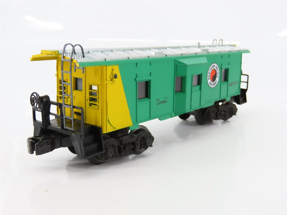 O Gauge 3-Rail Lionel 6-9177 NP Northern Pacific Bay Window Caboose #9177