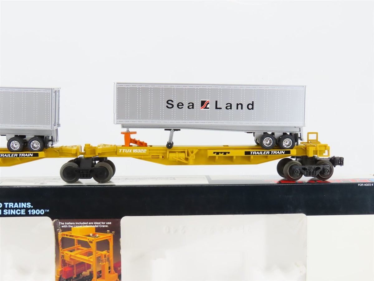 O Gauge 3-Rail Lionel 6-16322 TTUX Sealand Articulated Flat Car 16322 &amp; Trailers