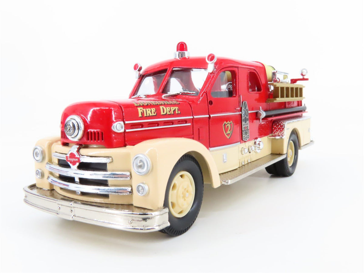 O 1/50 Scale Corgi Lionelville US50505 Seagrave 70th Anniversary Fire Engine