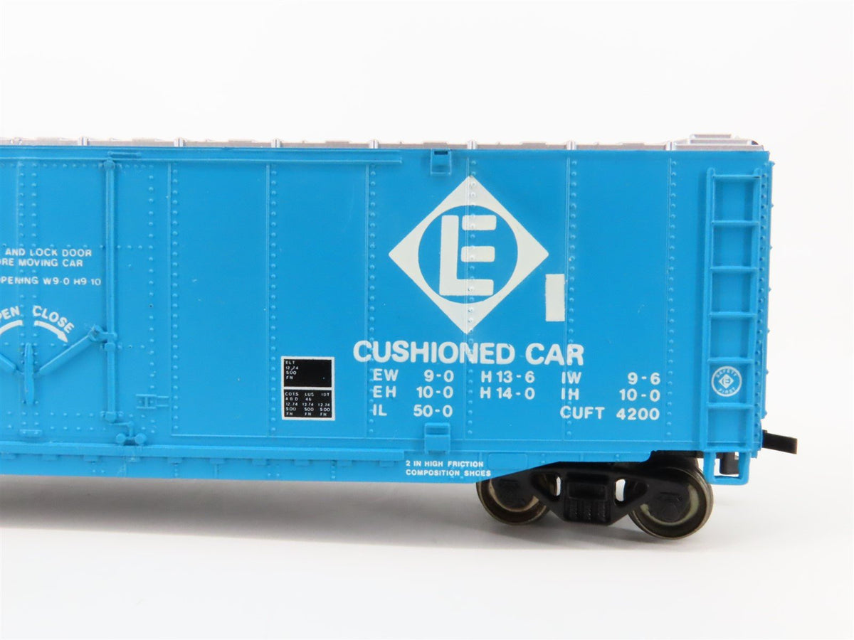 HO Scale Bachmann 18028 EL Erie Lackawanna 50&#39; Boxcar #68279