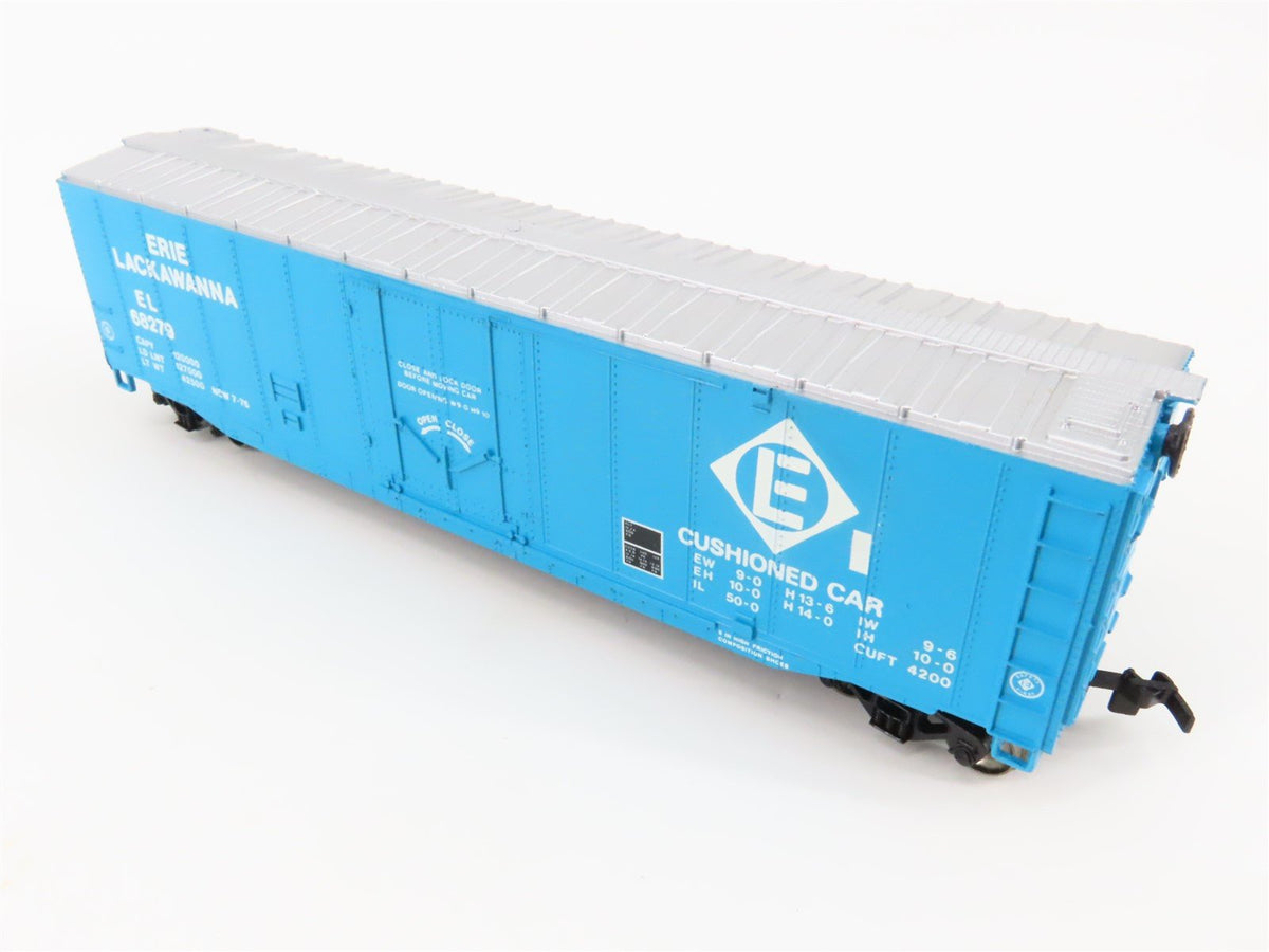 HO Scale Bachmann 18028 EL Erie Lackawanna 50&#39; Boxcar #68279