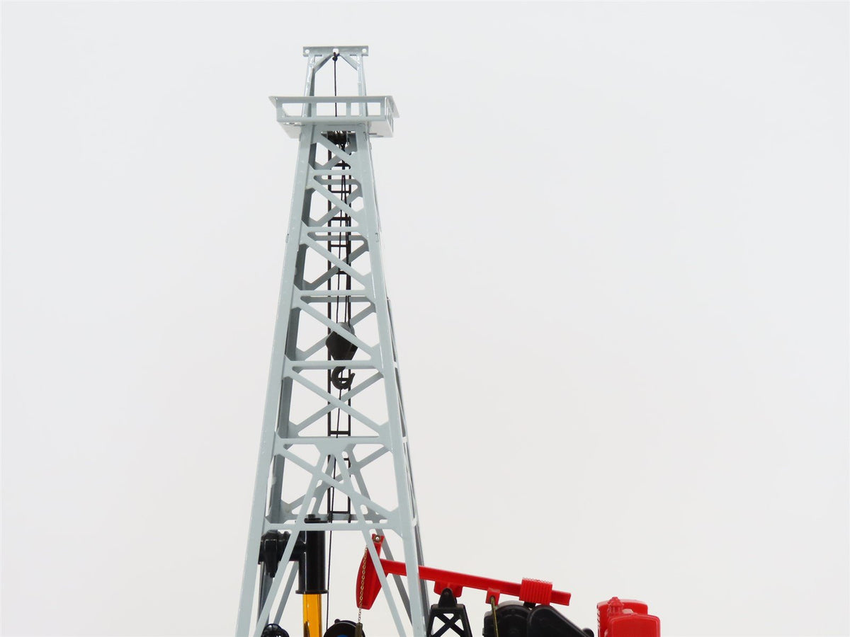 O 1/48 Scale Lionel 6-12930 Lionelville Oil Company Operating Oil Derrick &amp; Pump