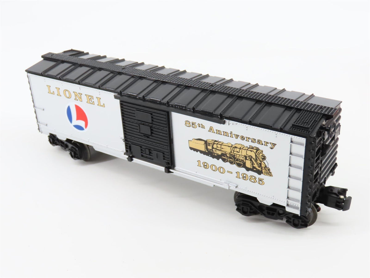 O Gauge 3-Rail Lionel #6-9484 Lionel 85th Anniversary Box Car 1900-1985