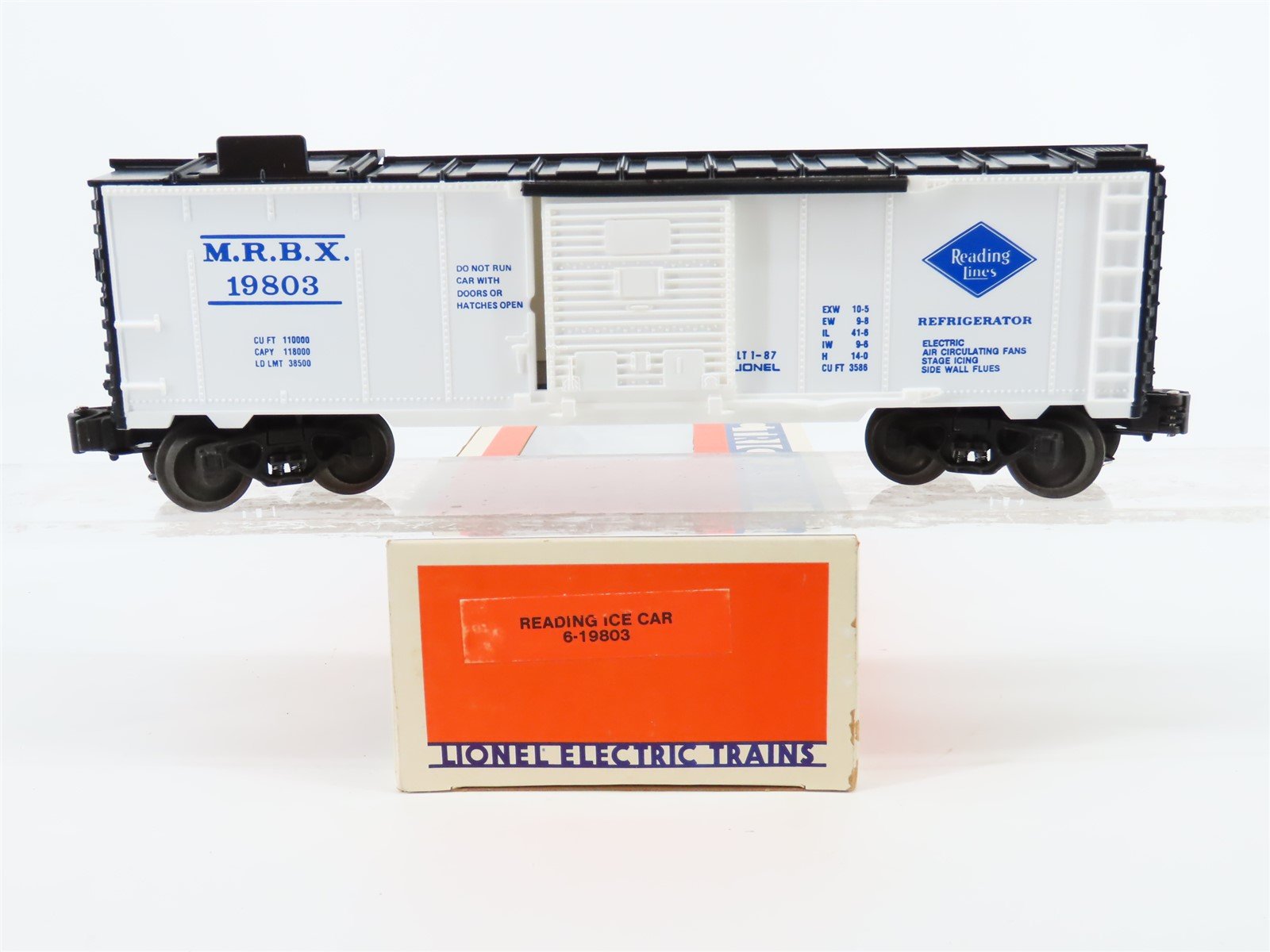 O Gauge 3-Rail Lionel #6-19803 MRBX RDG Reading Lines Ice Car w/ Ice Blocks