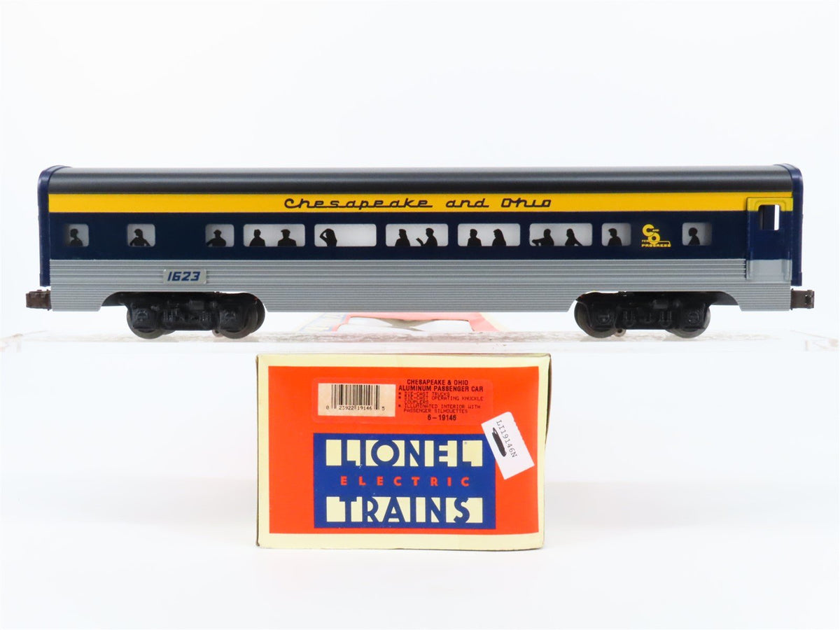 O Gauge 3-Rail Lionel #6-19146 C&amp;O Chesapeake &amp; Ohio Aluminum Coach Passenger