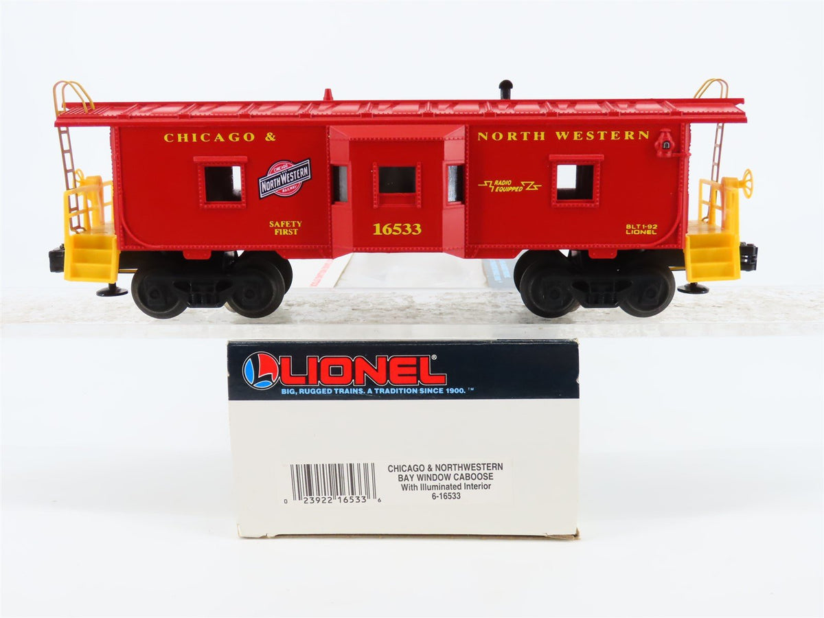 O Gauge 3-Rail Lionel 6-16533 CNW Chicago North Western Bay Window Caboose 16533