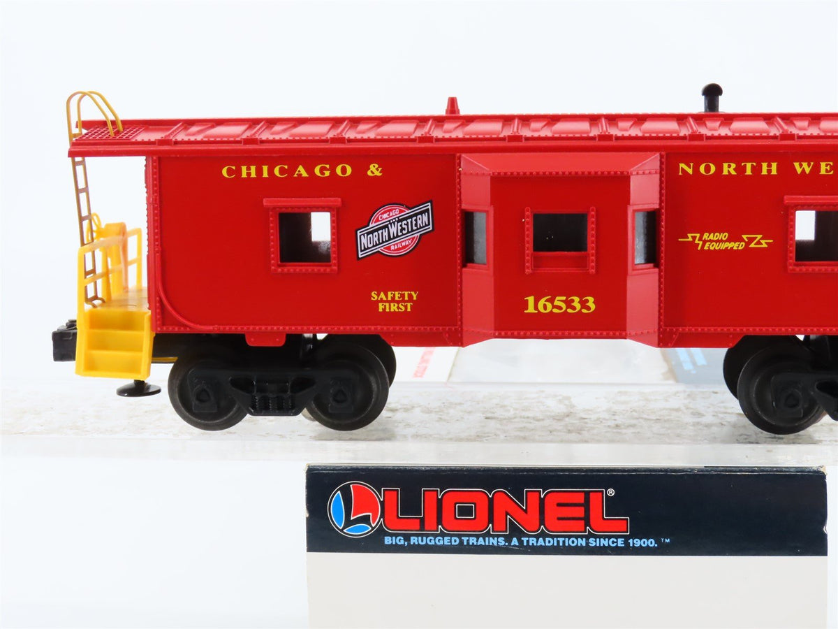 O Gauge 3-Rail Lionel 6-16533 CNW Chicago North Western Bay Window Caboose 16533