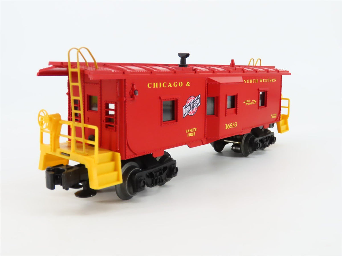 O Gauge 3-Rail Lionel 6-16533 CNW Chicago North Western Bay Window Caboose 16533