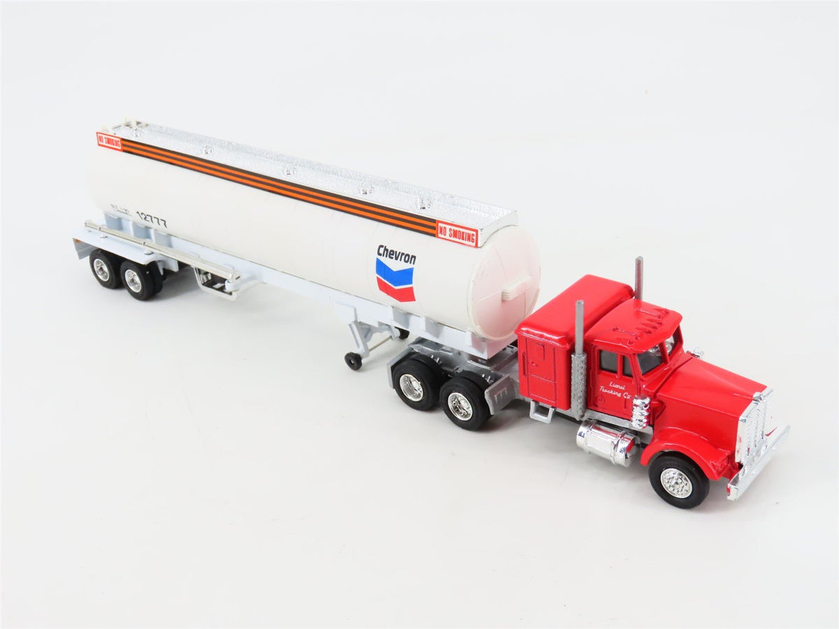 O 1/48 Scale Lionel 6-12777 Tractor &amp; Chevron Tanker