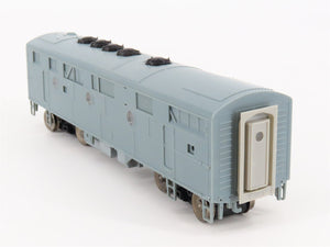 HO Scale Walthers Undecorated F7B Diesel Locomotive w/ DCC