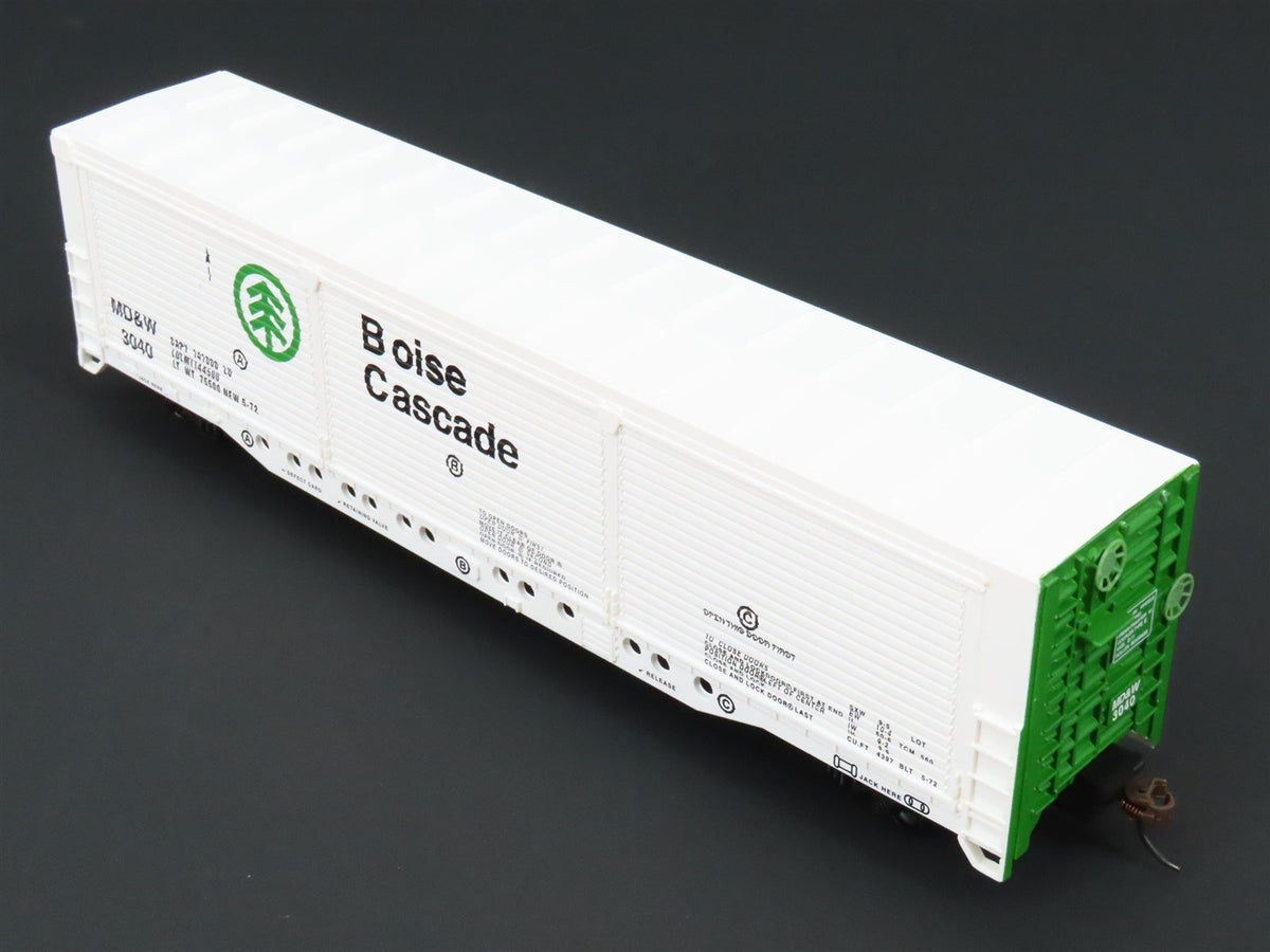 HO Scale Bachmann Silver #18139 MD&amp;W Boise Cascade Evans All Door Box Car #3040