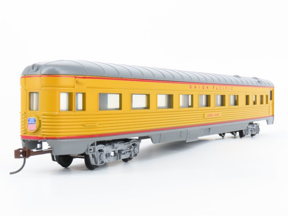 HO Con-Cor 0001-073112 UP Union Pacific Observation Passenger Car &quot;Green River&quot;