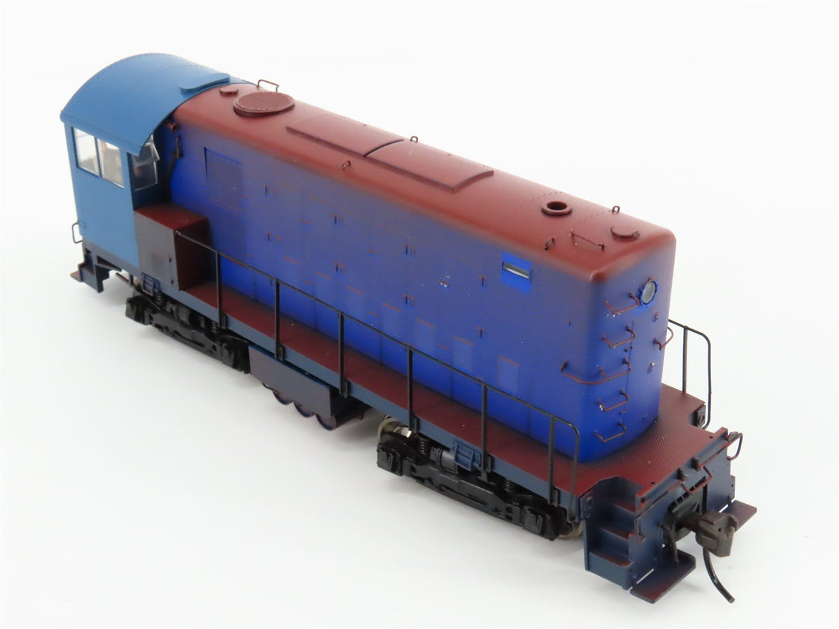 HO Scale Atlas Unlettered HH660 Diesel Switcher Locomotive w/ DCC &amp; Sound