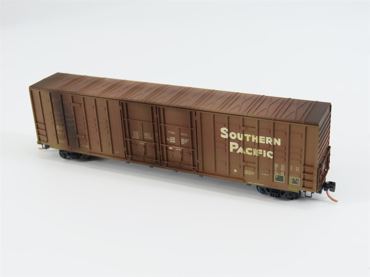 N Micro-Trains MTL 10352100 SP Southern Pacific 60&#39; Box Car #654809 - Weathered