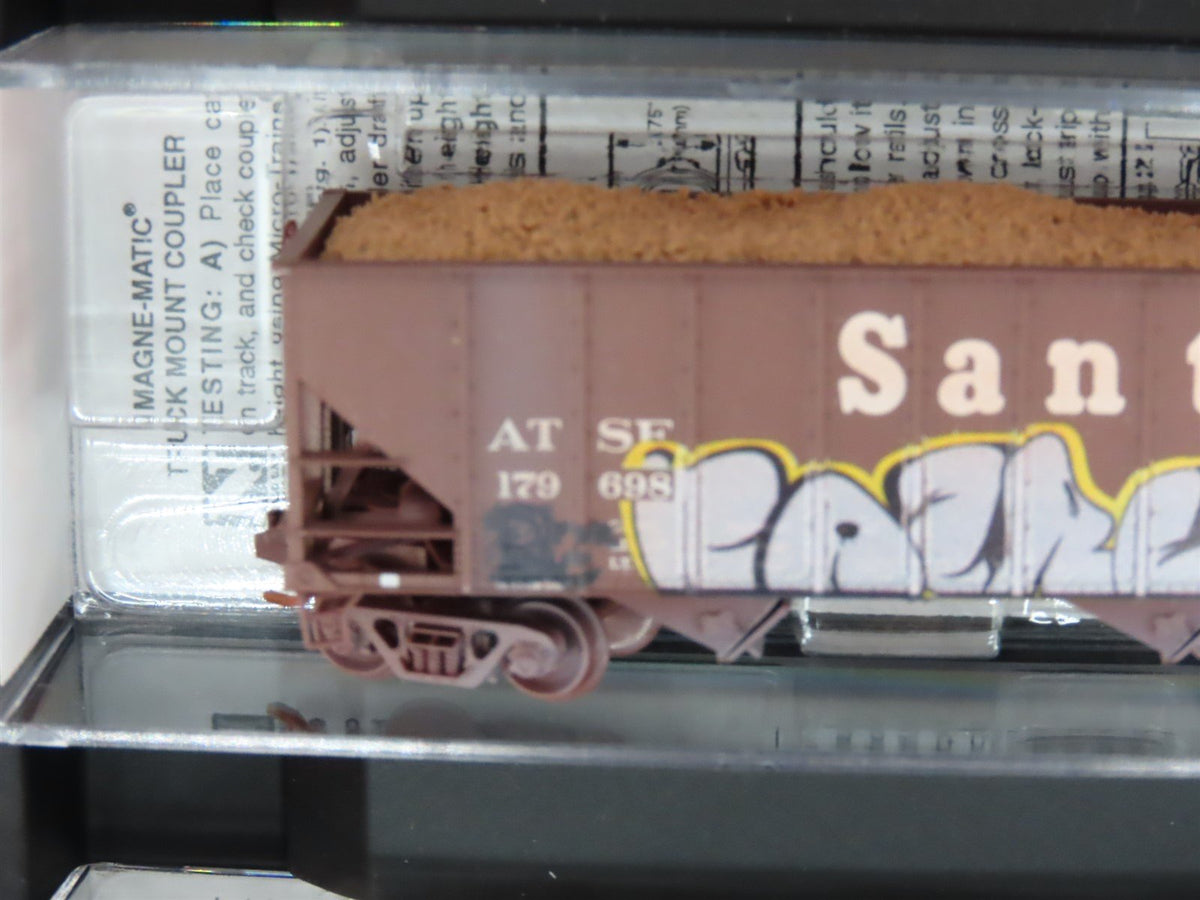 N Micro-Trains MTL 99305080 ATSF Railway Hopper 4-Car Pack Weathered &amp; Graffiti