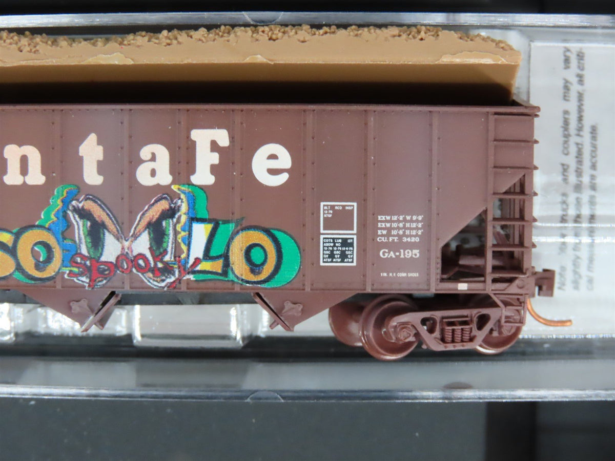 N Micro-Trains MTL 99305080 ATSF Railway Hopper 4-Car Pack Weathered &amp; Graffiti