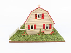 HO Scale Ideal Models #B-250 Ready Built Dutch Colonial House - Illuminated