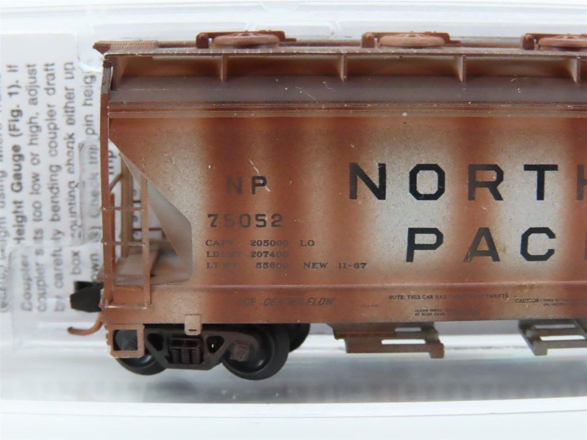 N Scale Micro-Trains MTL 09244230 NP Railway Hopper Car #75052 Weathered