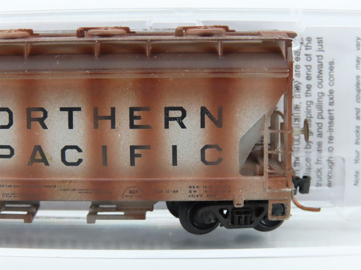 N Scale Micro-Trains MTL 09244230 NP Railway Hopper Car #75052 Weathered