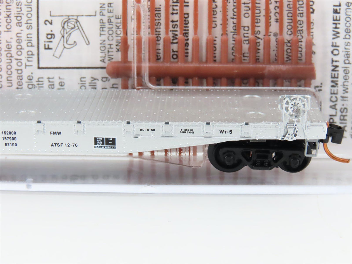 N Scale Micro-Trains MTL 04500300 ATSF Santa Fe 50&#39; Fishbelly Flatcar #206204