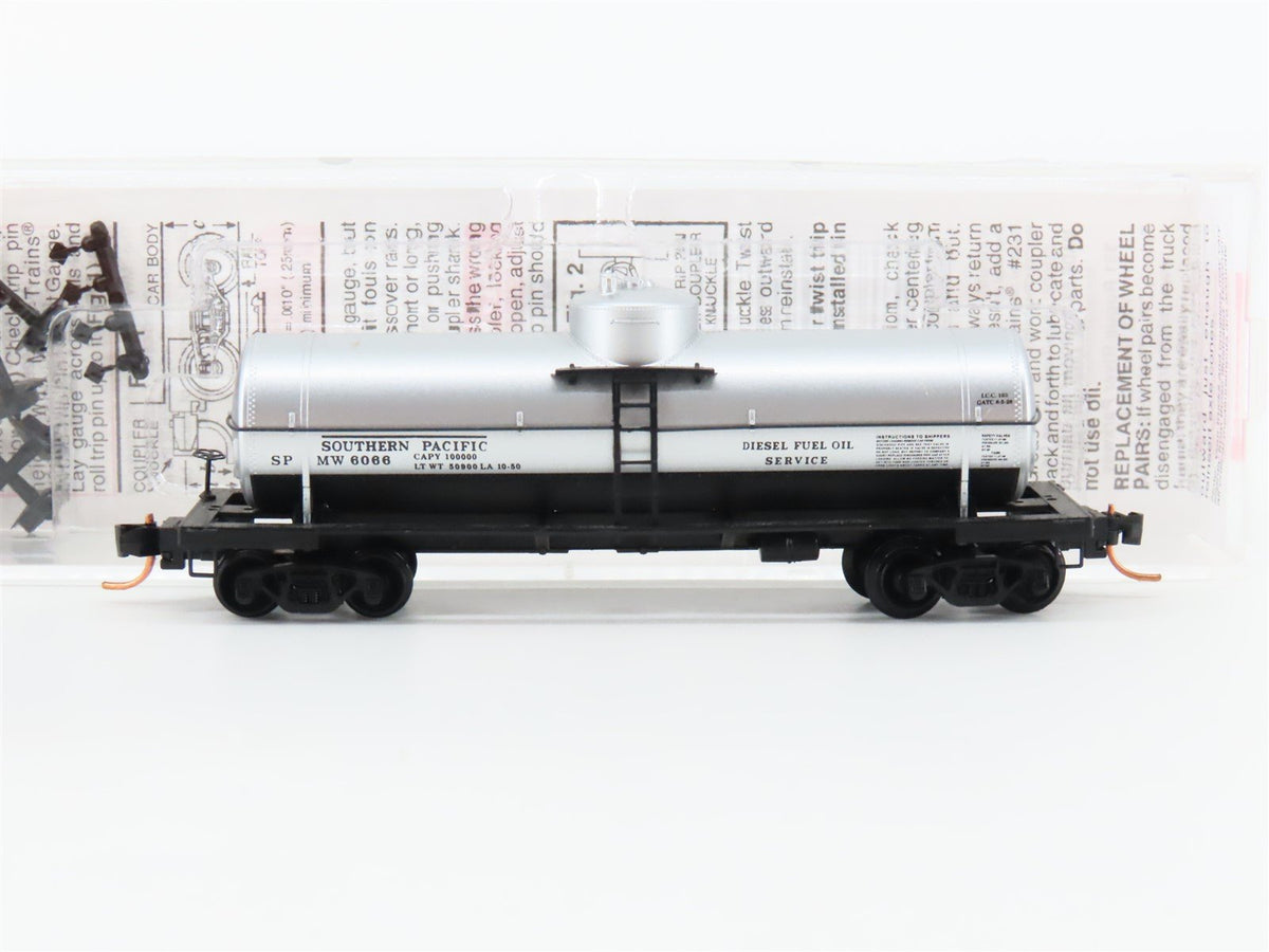 N Scale Micro-Trains MTL 06500200 SP Southern Pacific 39&#39; Tankcar #6066