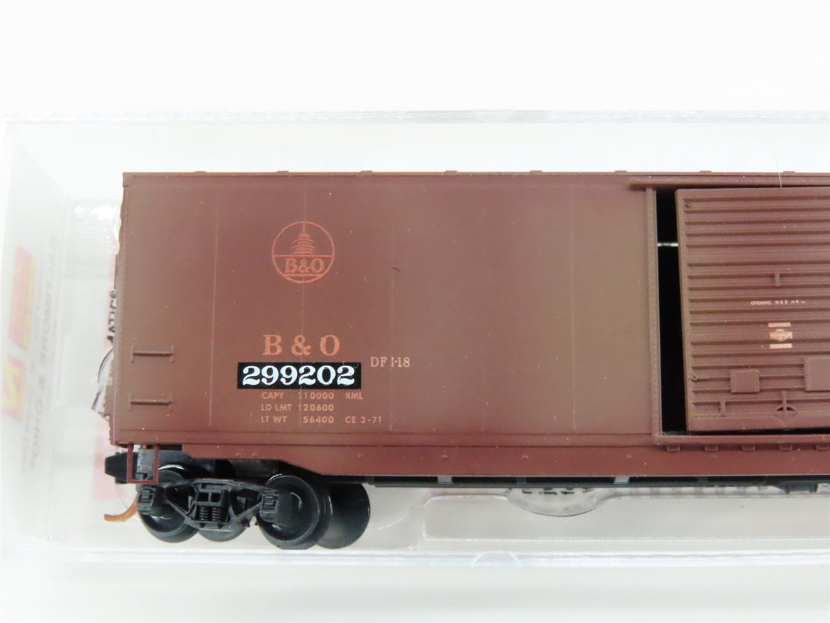 N Micro-Trains MTL 03144390 B&amp;O Baltimore &amp; Ohio 50&#39; Box Car #299202 - Weathered