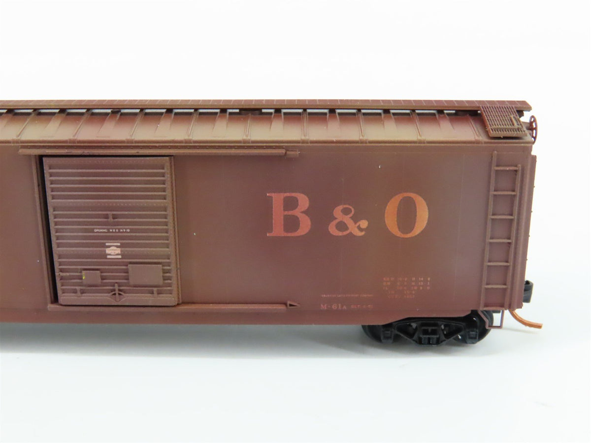 N Micro-Trains MTL 03144390 B&amp;O Baltimore &amp; Ohio 50&#39; Box Car #299202 - Weathered