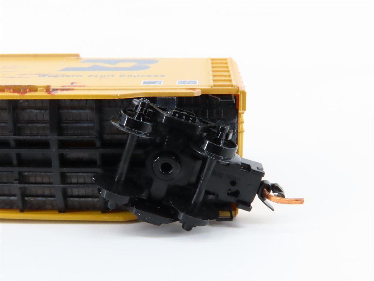 N Scale Micro-Trains MTL 03844162 BN 50&#39; Plug Door Box Car #745455 w/ Graffiti